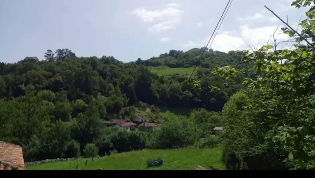 Apartament Casa La Pumarada Llano-Con Zewnętrze zdjęcie